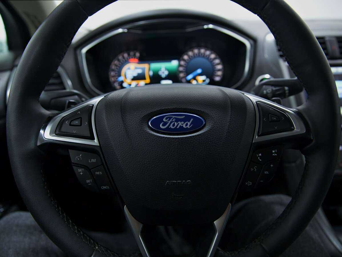 Ford Mondeo с пробегом — 2016 год. Фото: #9