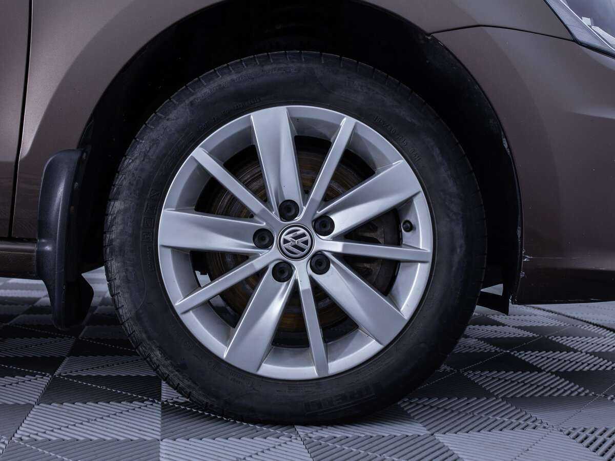 Volkswagen Polo с пробегом — 2019 год. Фото: #7