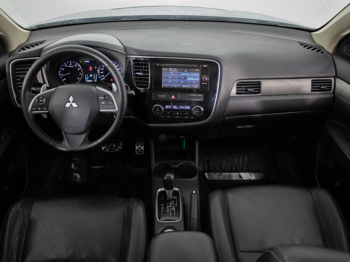 Mitsubishi Outlander с пробегом — 2013 год. Фото: #5