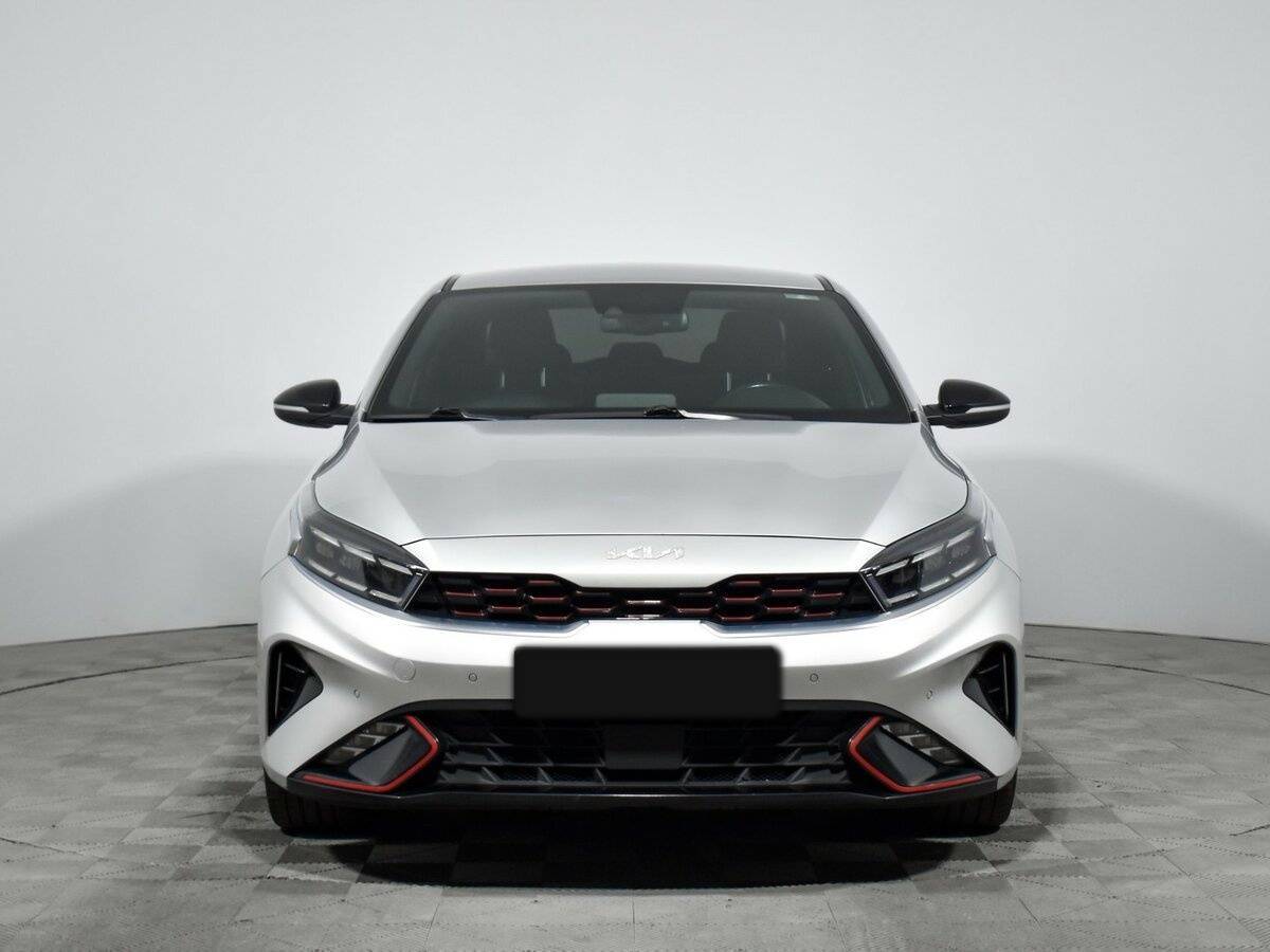 Kia Cerato с пробегом — 2022 год. Фото: #1