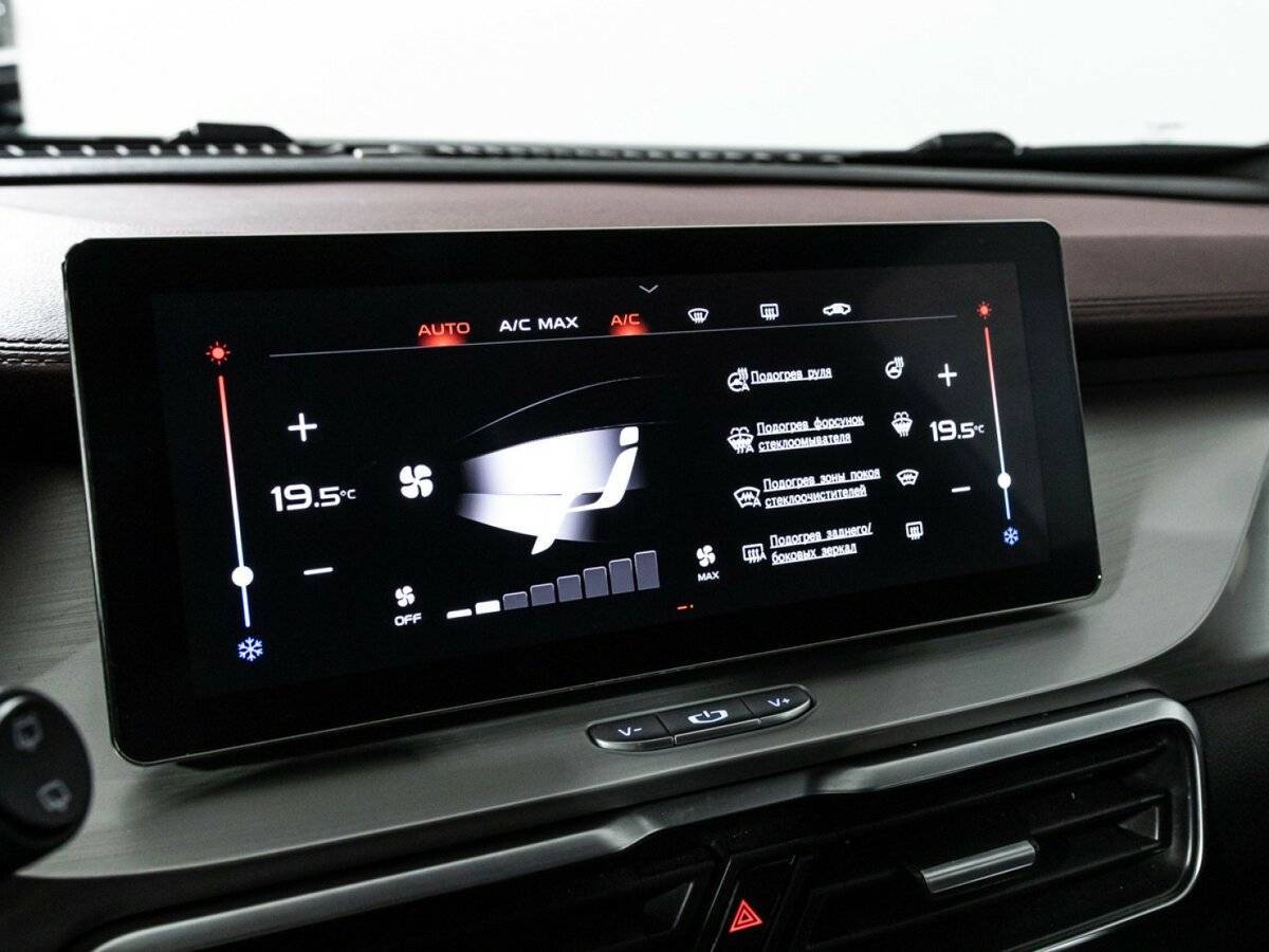 Geely Coolray с пробегом — 2021 год. Фото: #17