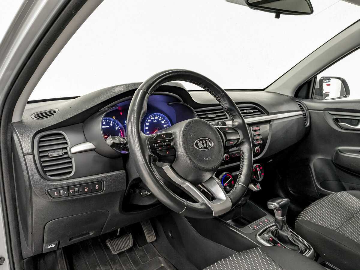 Kia Rio с пробегом — 2020 год. Фото: #15