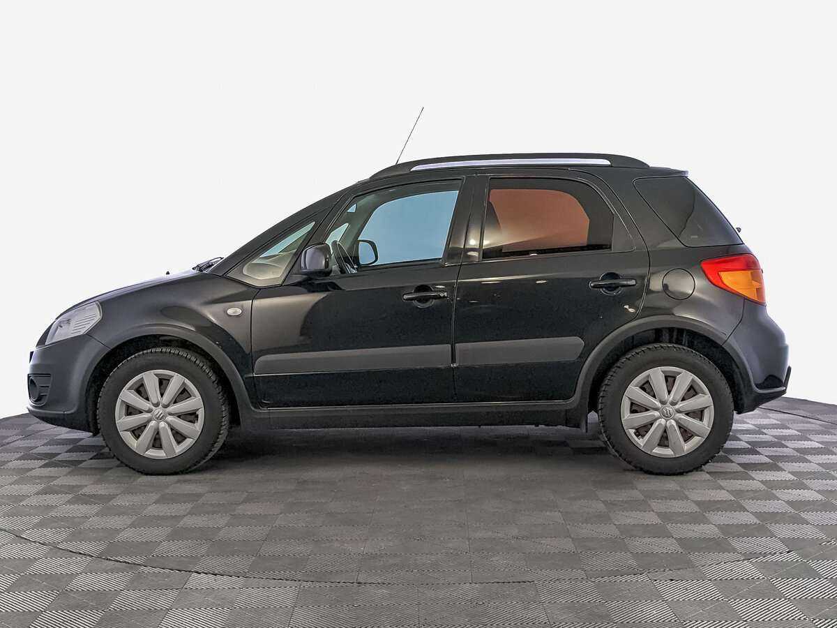 Suzuki SX4 с пробегом — 2014 год. Фото: #7