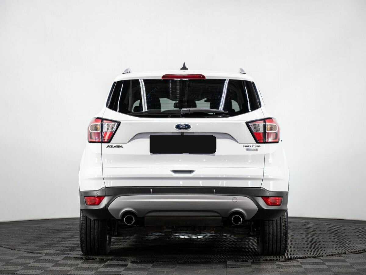 Ford Kuga с пробегом — 2016 год. Фото: #4