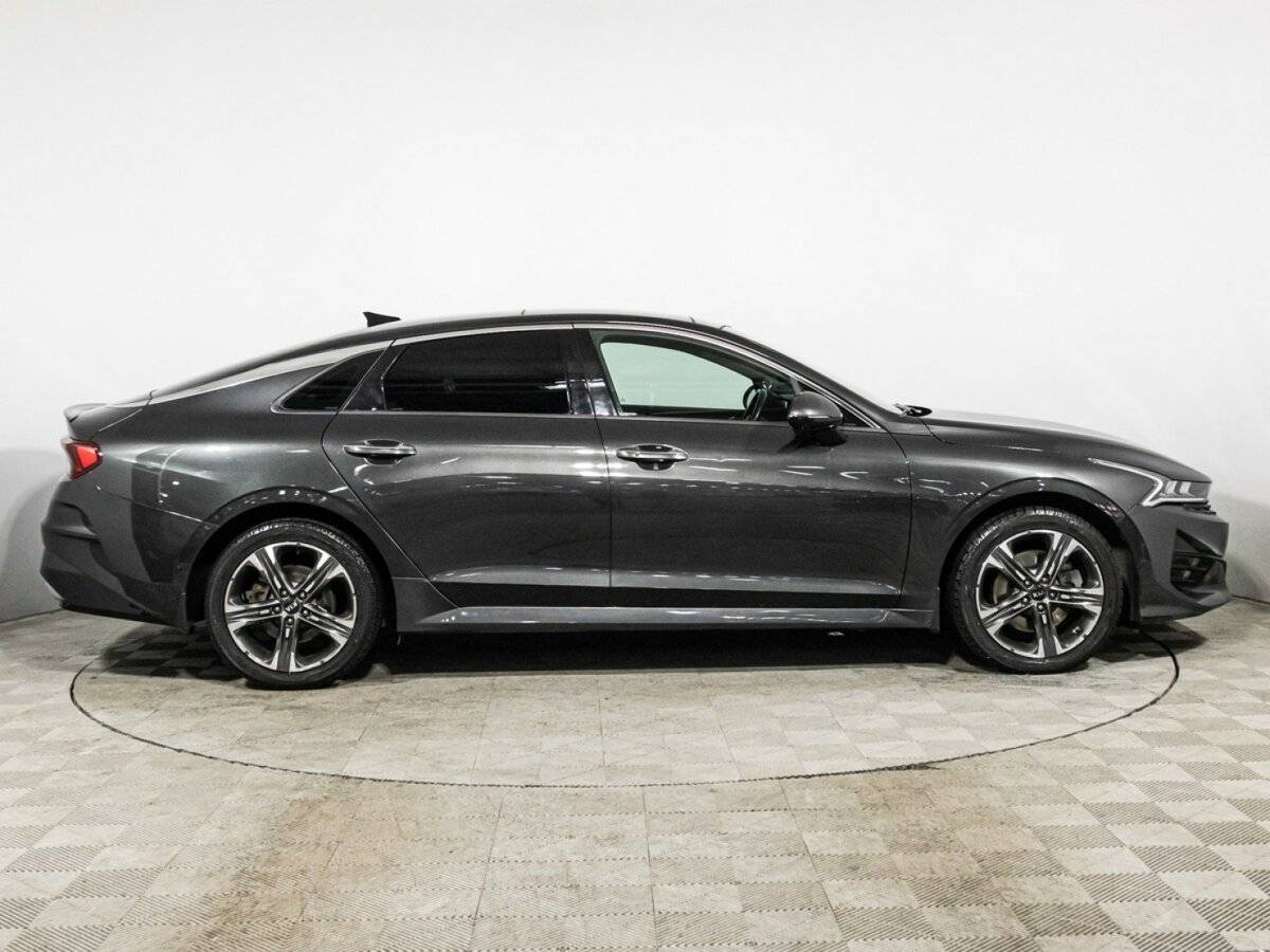 Kia K5 с пробегом — 2021 год. Фото: #3