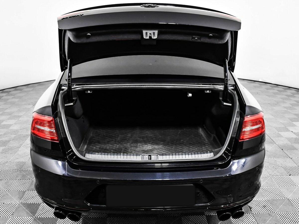 Volkswagen Passat с пробегом — 2018 год. Фото: #16