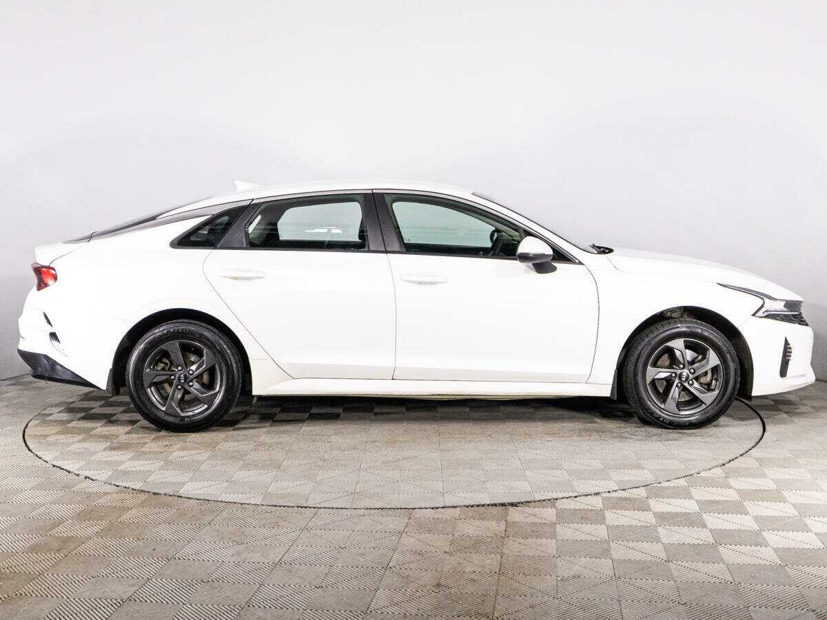 Kia K5 с пробегом — 2020 год. Фото: #3