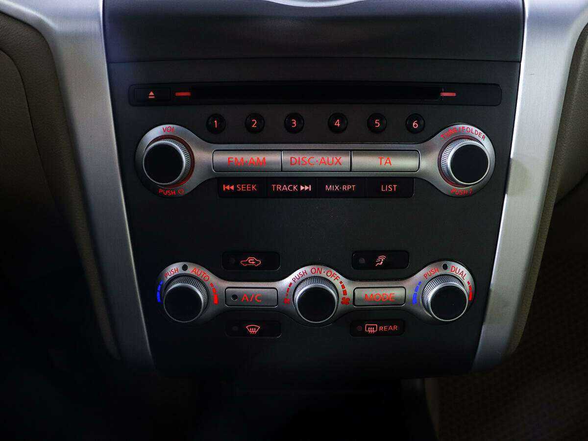 Nissan Murano с пробегом — 2012 год. Фото: #15