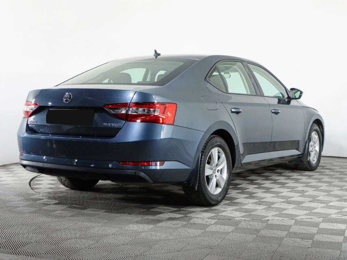 Skoda Superb с пробегом — 2018 год. Фото: #3