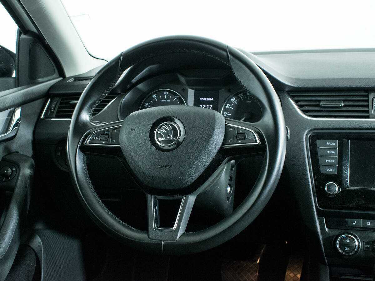 Skoda Octavia с пробегом — 2016 год. Фото: #13