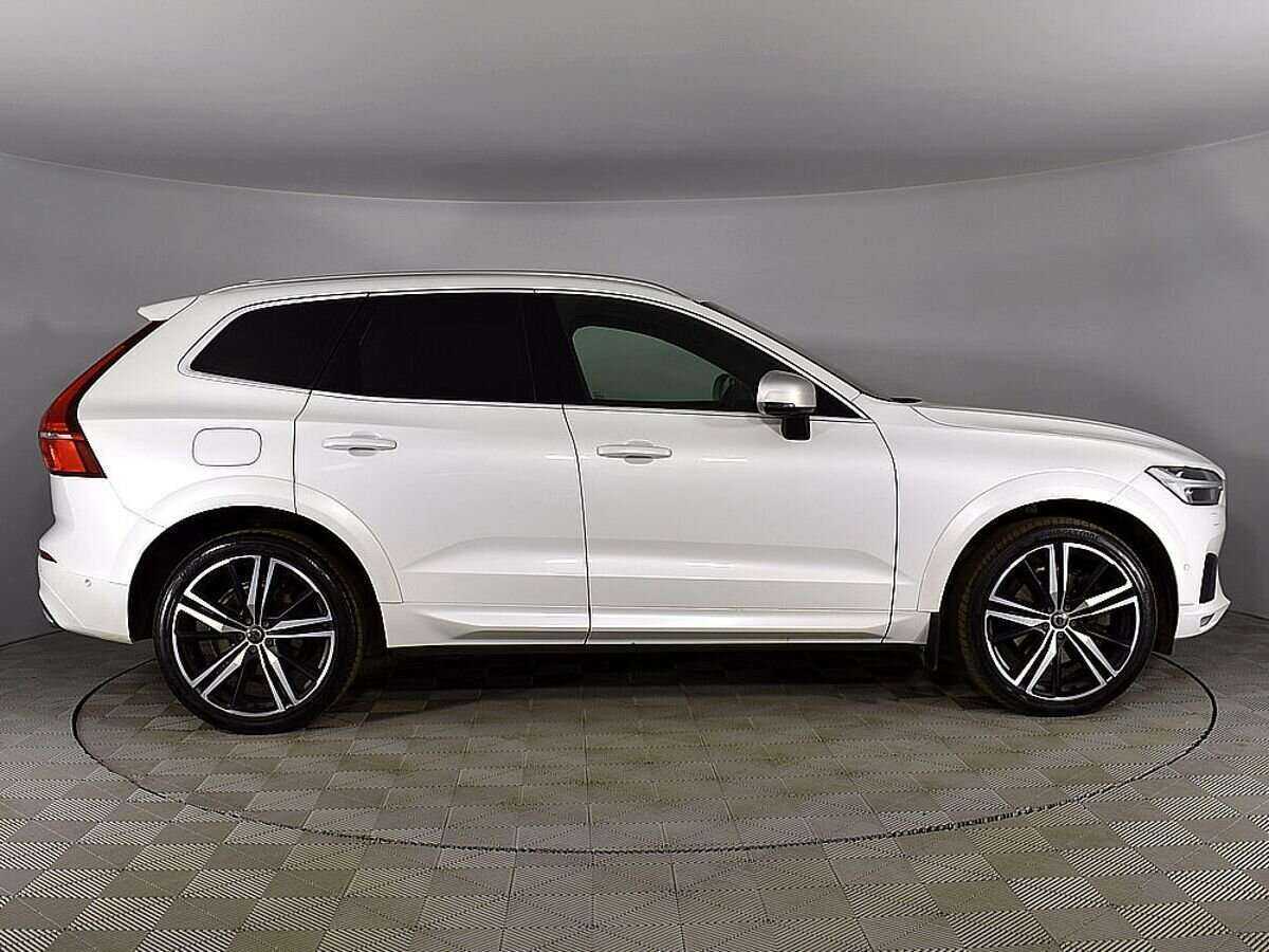 Volvo XC60 с пробегом — 2018 год. Фото: #4