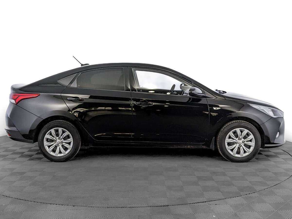 Hyundai Solaris с пробегом — 2020 год. Фото: #3