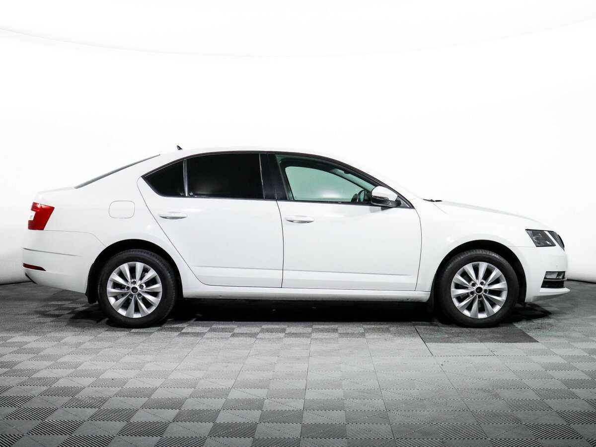 Skoda Octavia с пробегом — 2019 год. Фото: #3