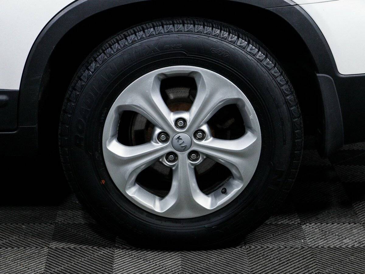 Kia Sorento с пробегом — 2015 год. Фото: #14