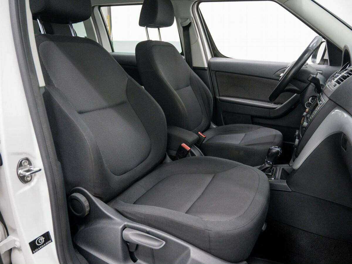 Skoda Yeti с пробегом — 2013 год. Фото: #7