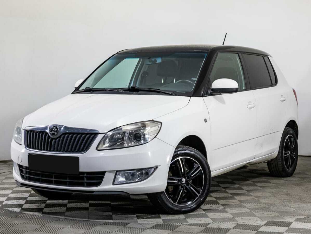 Skoda Fabia с пробегом — 2013 год. Посмотреть фото