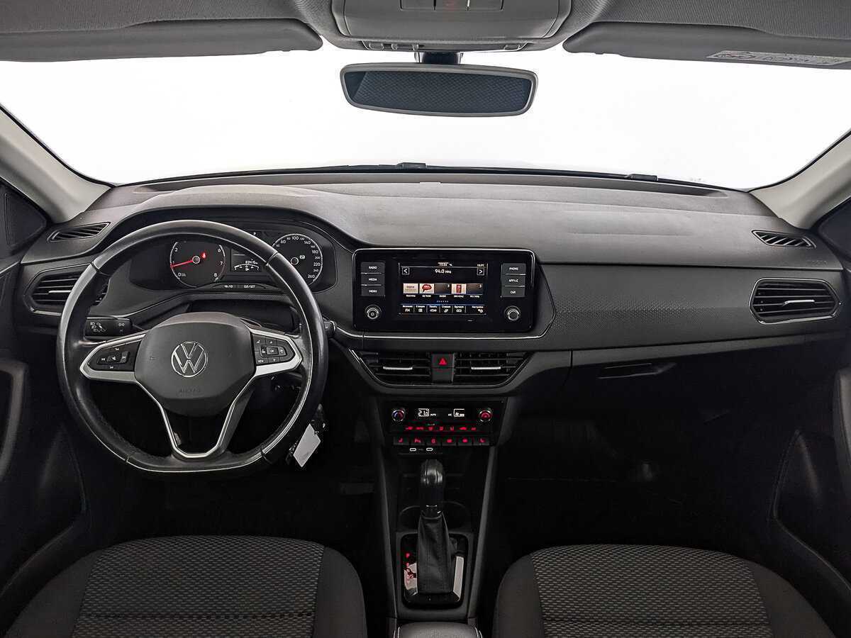Volkswagen Polo с пробегом — 2020 год. Фото: #11