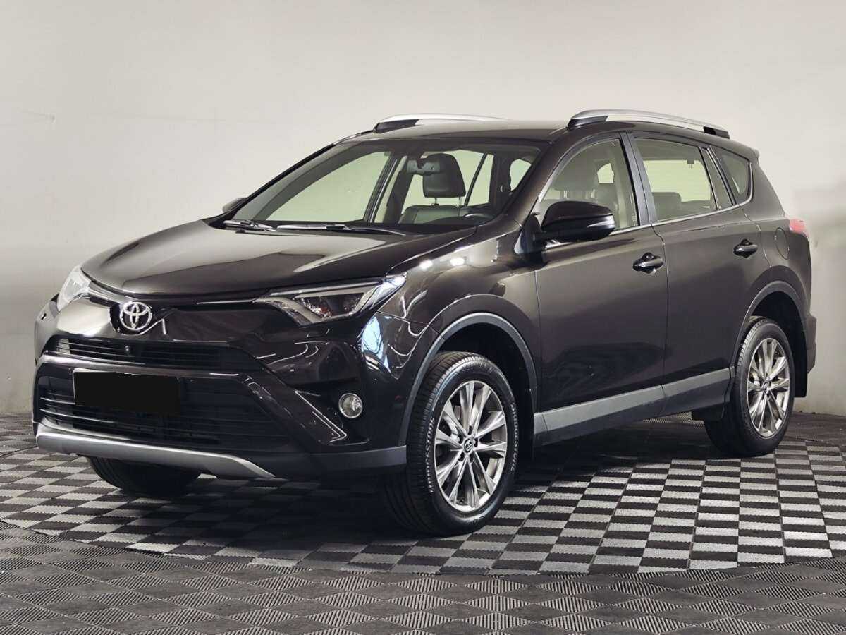 Toyota RAV4 с пробегом — 2015 год. Фото: #0