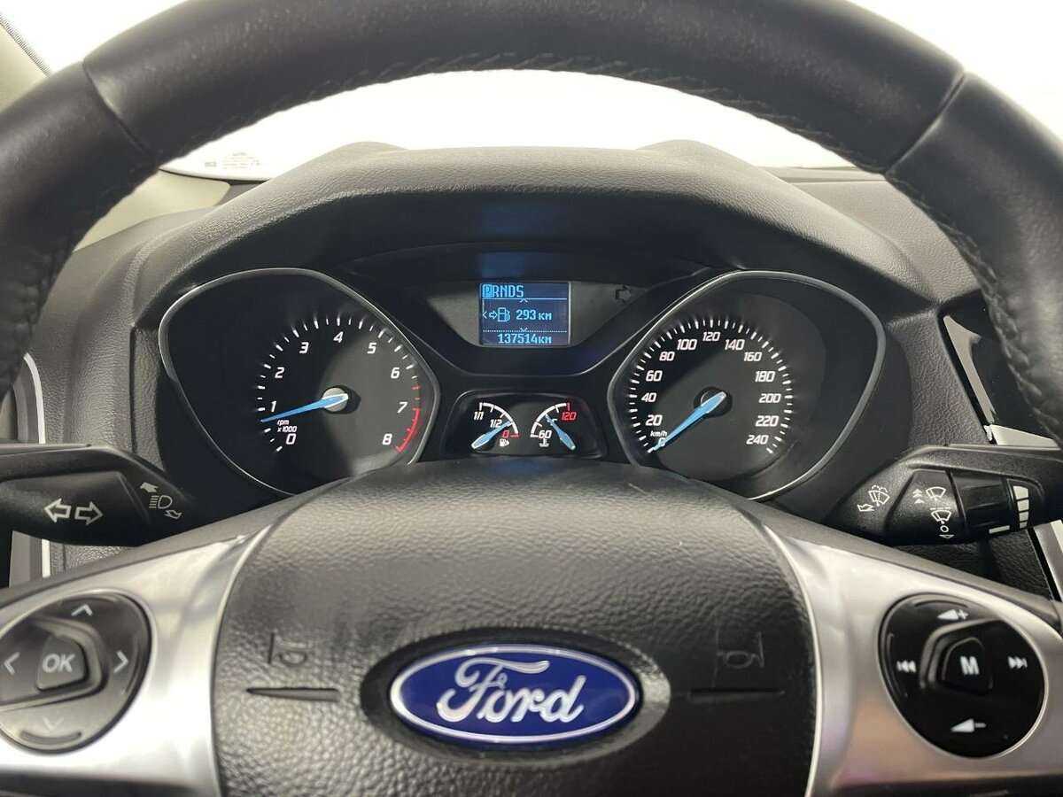 Ford Focus с пробегом — 2014 год. Фото: #10