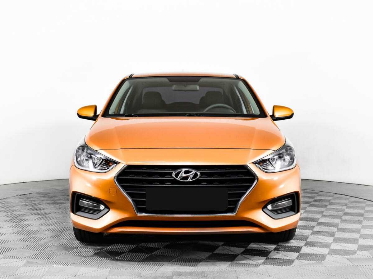 Hyundai Solaris с пробегом — 2017 год. Фото: #1