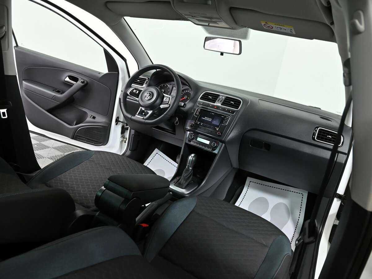 Volkswagen Polo с пробегом — 2019 год. Фото: #9