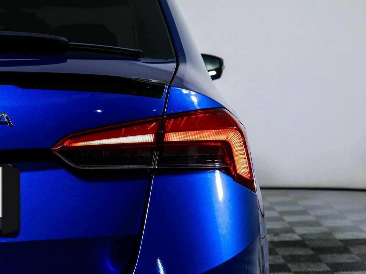 Skoda Rapid с пробегом — 2021 год. Фото: #18