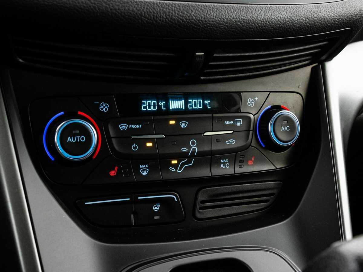 Ford Kuga с пробегом — 2018 год. Фото: #13