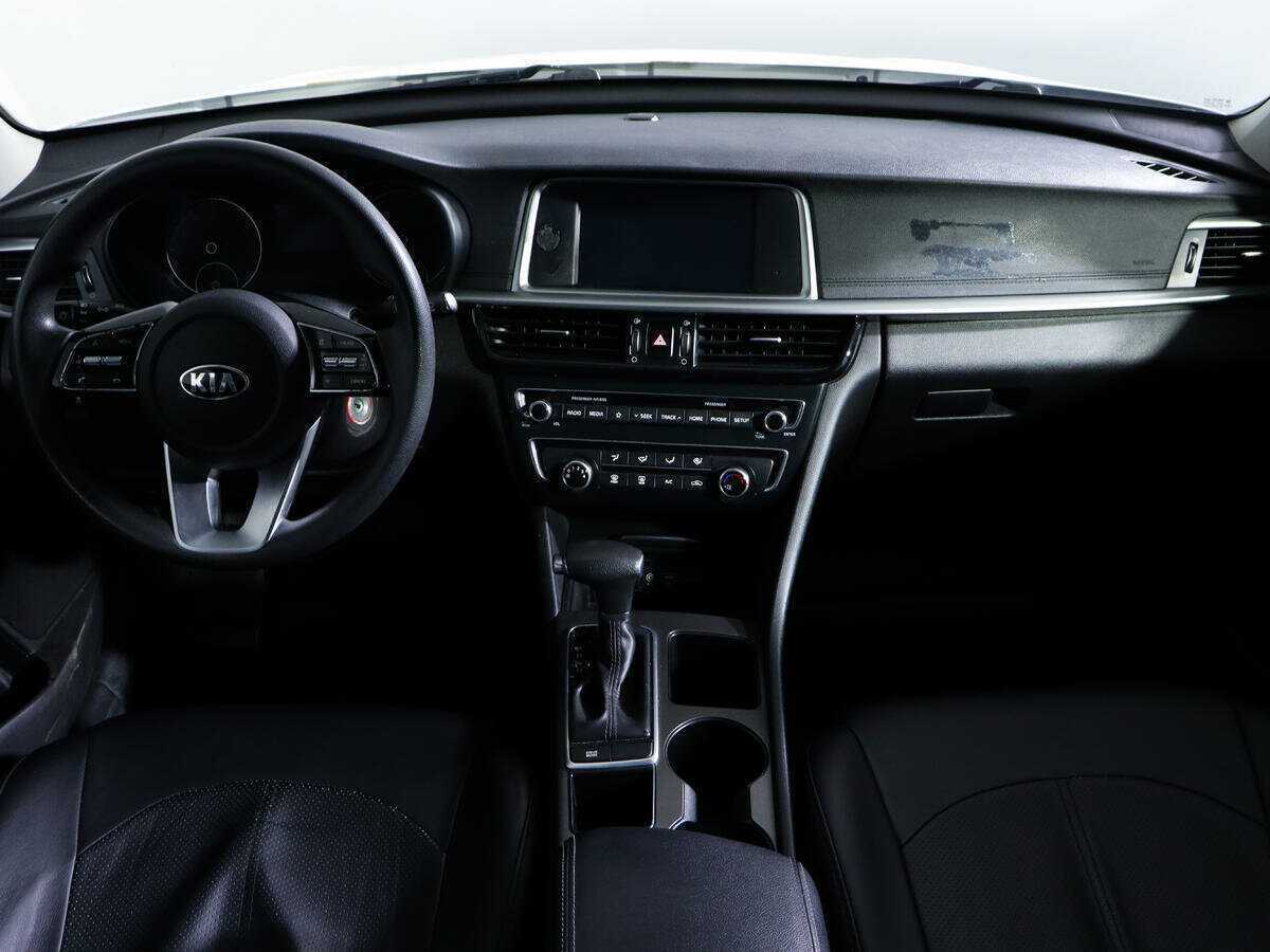 Kia Optima с пробегом — 2018 год. Фото: #9
