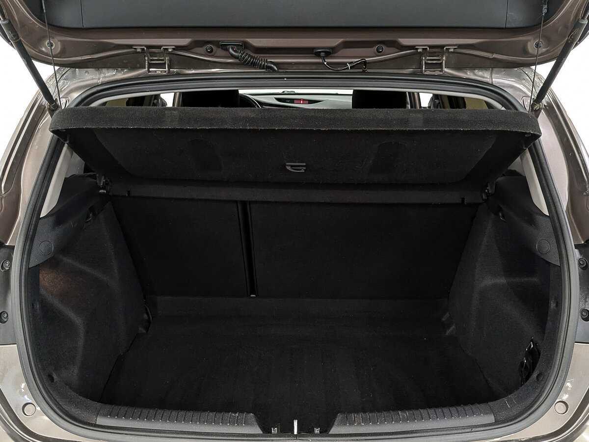 Kia Ceed с пробегом — 2016 год. Фото: #9