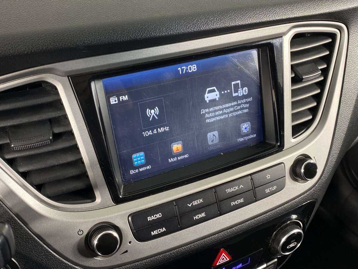 Hyundai Solaris с пробегом — 2019 год. Фото: #11