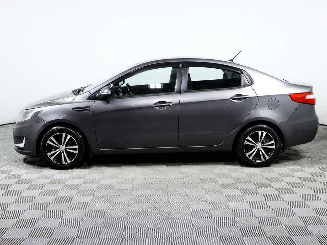 Kia Rio с пробегом — 2012 год. Фото: #7
