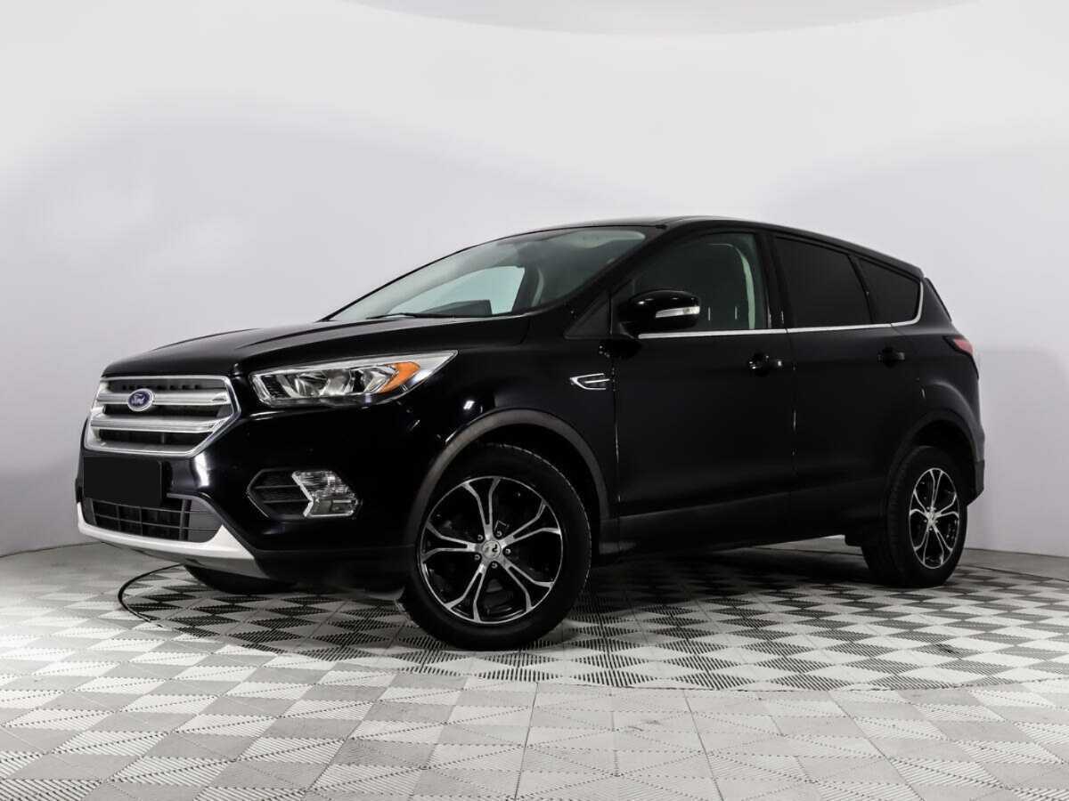 Ford Kuga с пробегом — 2017 год. Фото: #0