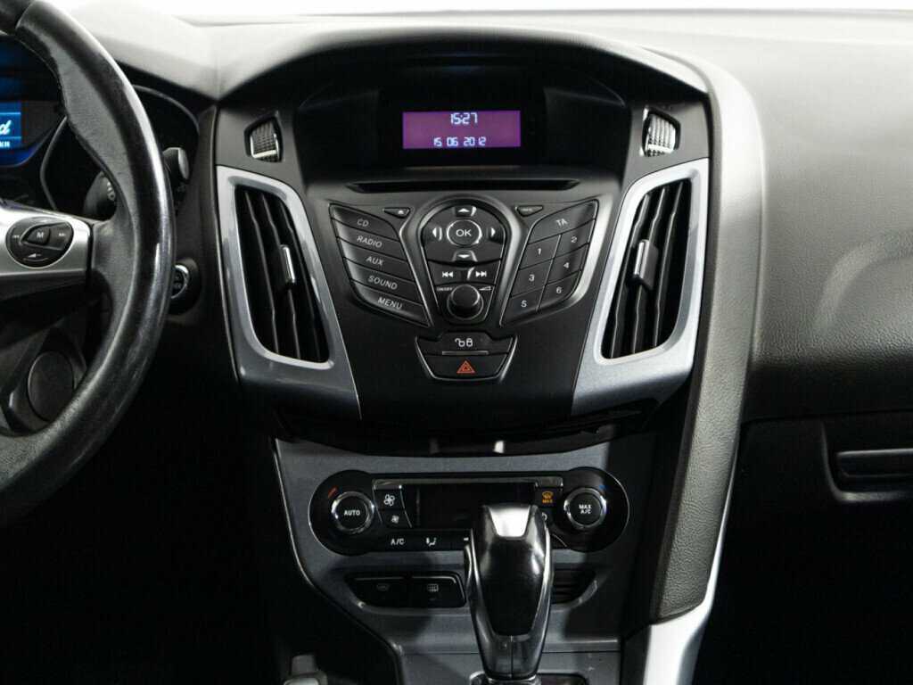 Ford Focus с пробегом — 2012 год. Фото: #13