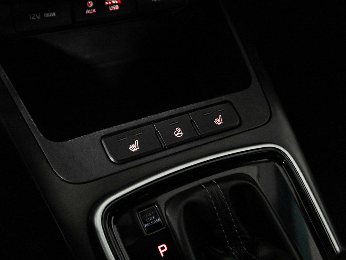 Kia Rio с пробегом — 2020 год. Фото: #17