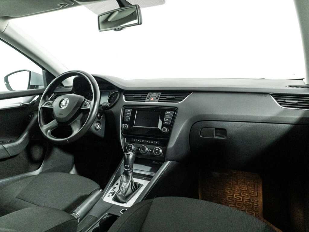 Skoda Octavia с пробегом — 2014 год. Фото: #8