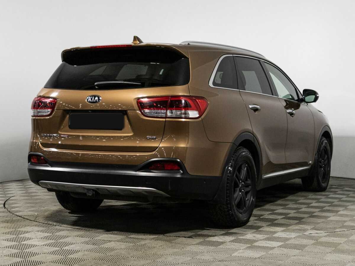 Kia Sorento с пробегом — 2016 год. Фото: #3