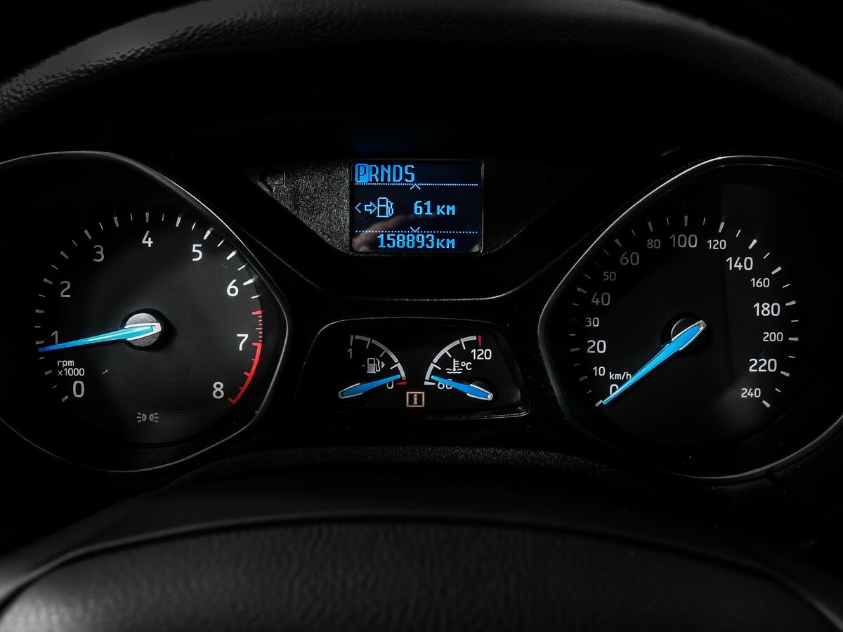 Ford Focus с пробегом — 2015 год. Фото: #8