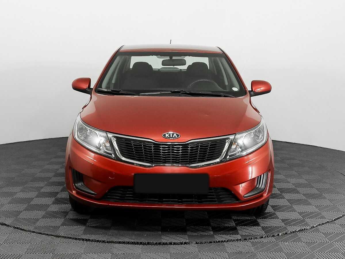 Kia Rio с пробегом — 2012 год. Фото: #1