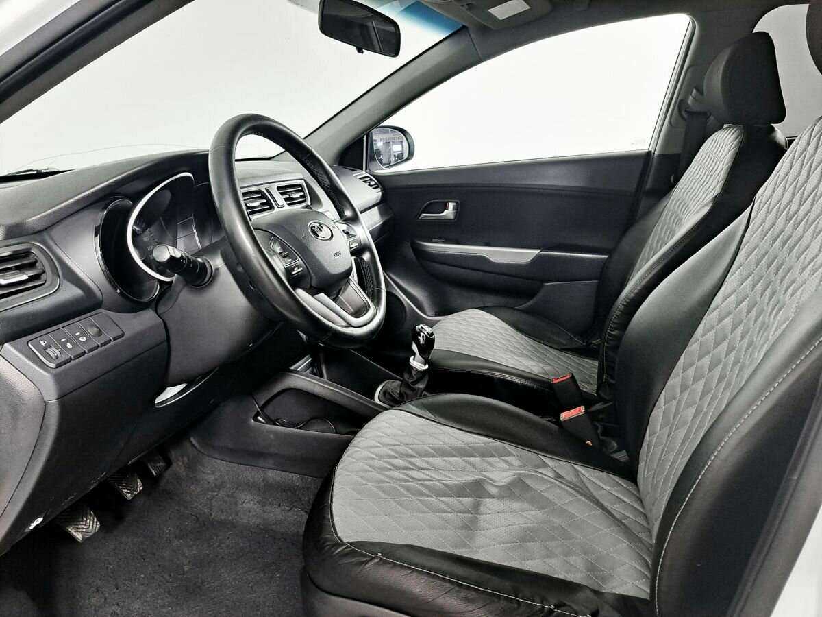 Kia Rio с пробегом — 2014 год. Фото: #11