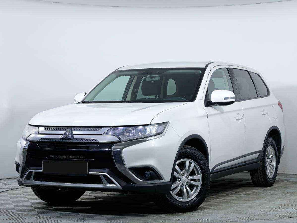 Mitsubishi Outlander с пробегом — 2018 год. Посмотреть фото