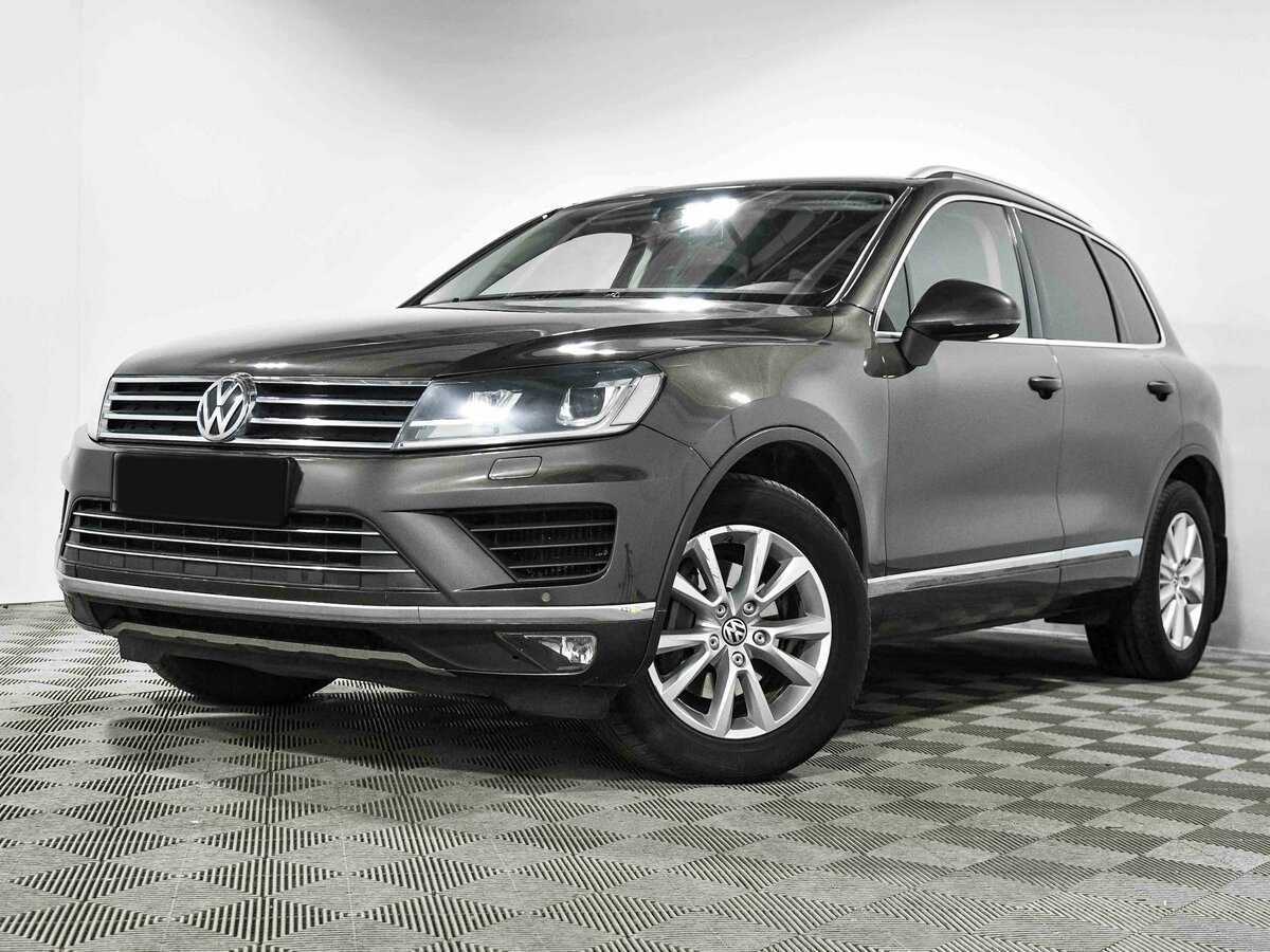 Volkswagen Touareg с пробегом — 2016 год. Посмотреть фото