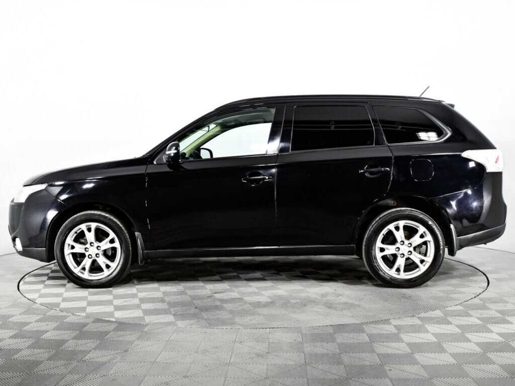 Mitsubishi Outlander с пробегом — 2012 год. Фото: #7