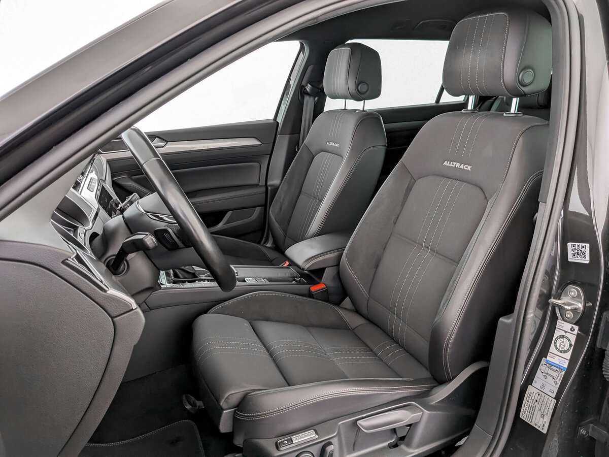 Volkswagen Passat с пробегом — 2018 год. Фото: #19