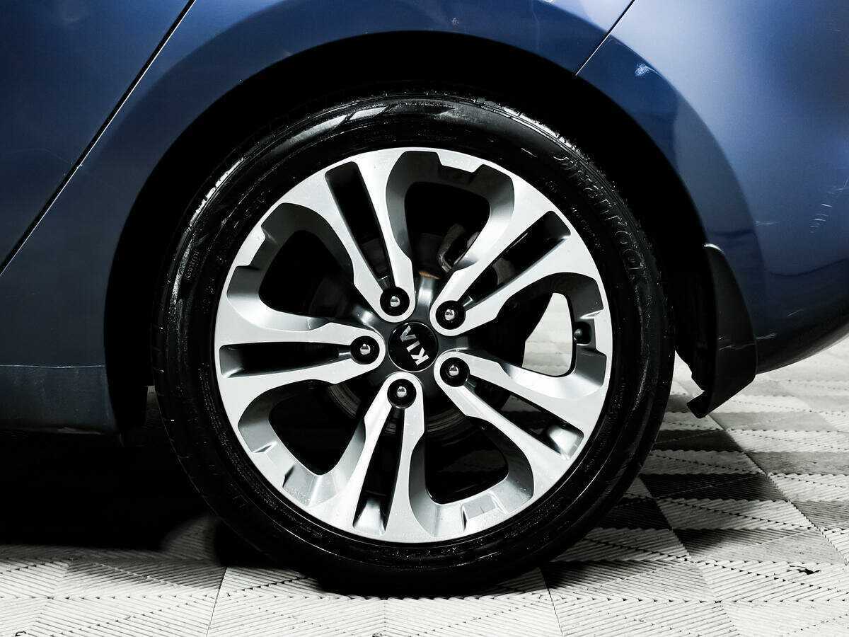Kia Ceed с пробегом — 2014 год. Фото: #13