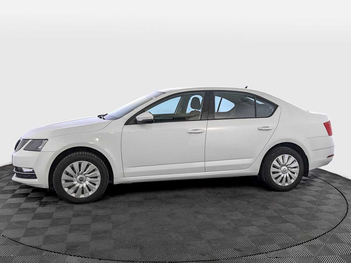 Skoda Octavia с пробегом — 2019 год. Фото: #7