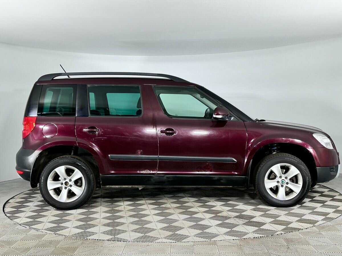 Skoda Yeti с пробегом — 2012 год. Фото: #4