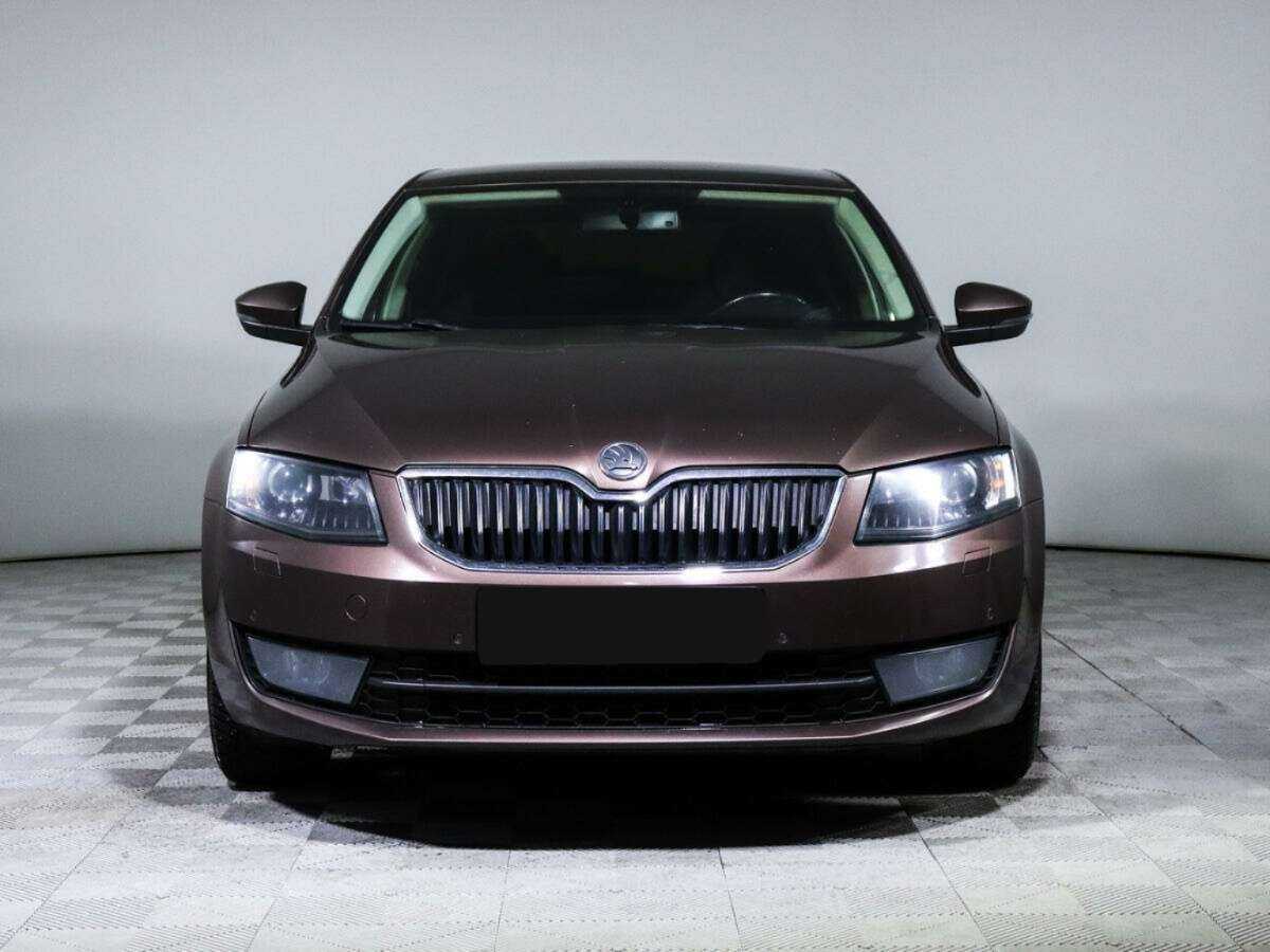 Skoda Octavia с пробегом — 2013 год. Фото: #1
