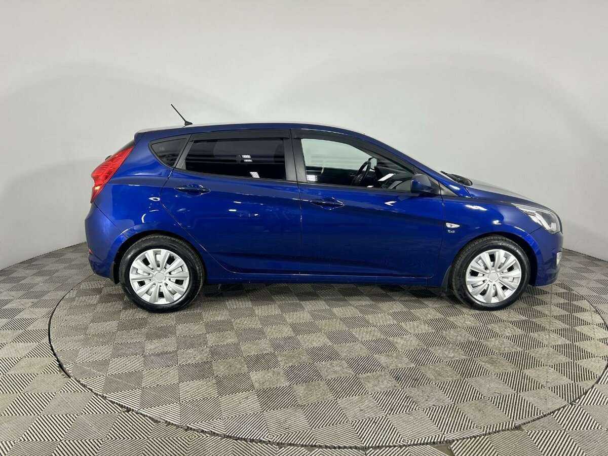 Hyundai Solaris с пробегом — 2016 год. Фото: #3