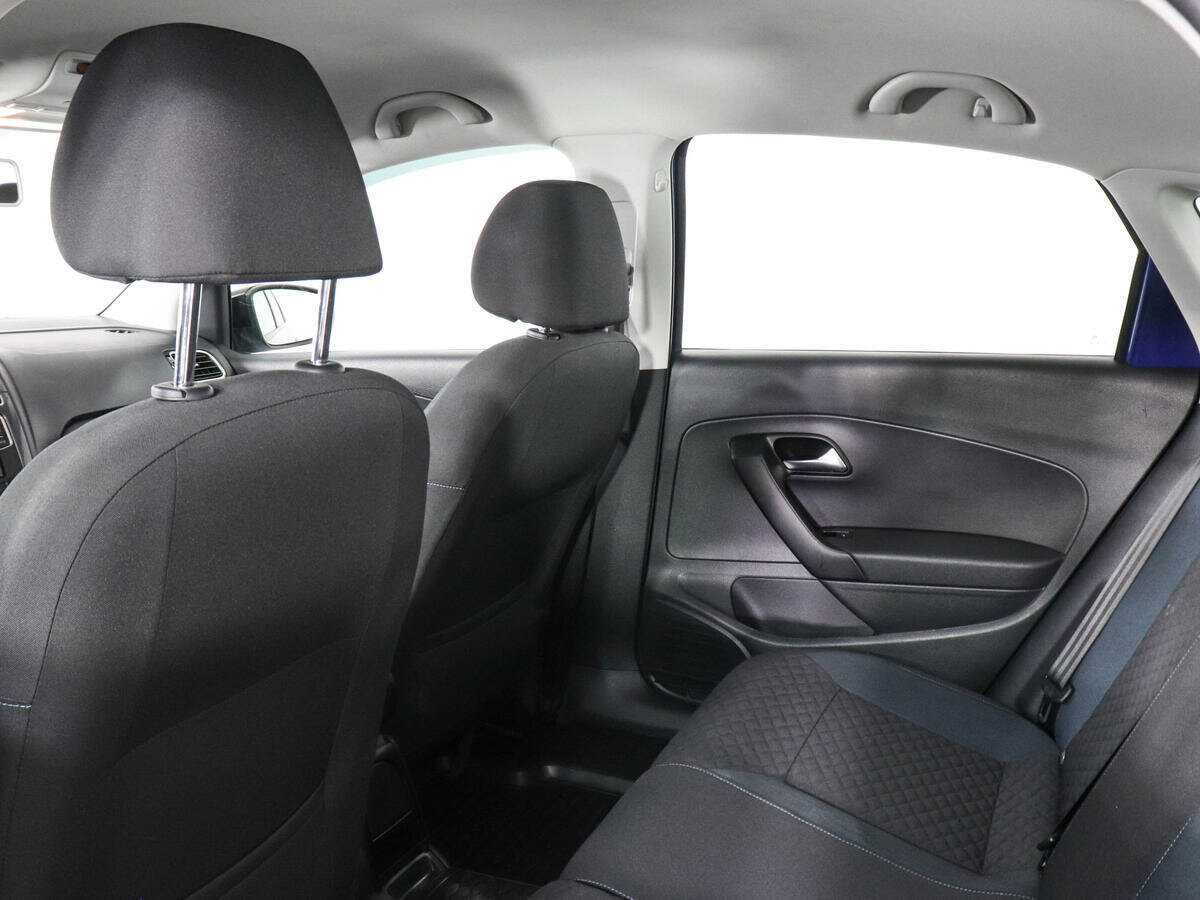 Volkswagen Polo с пробегом — 2019 год. Фото: #11