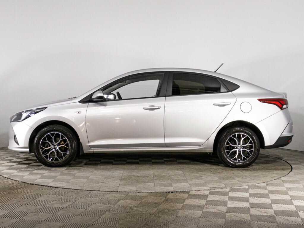 Hyundai Solaris с пробегом — 2020 год. Фото: #7